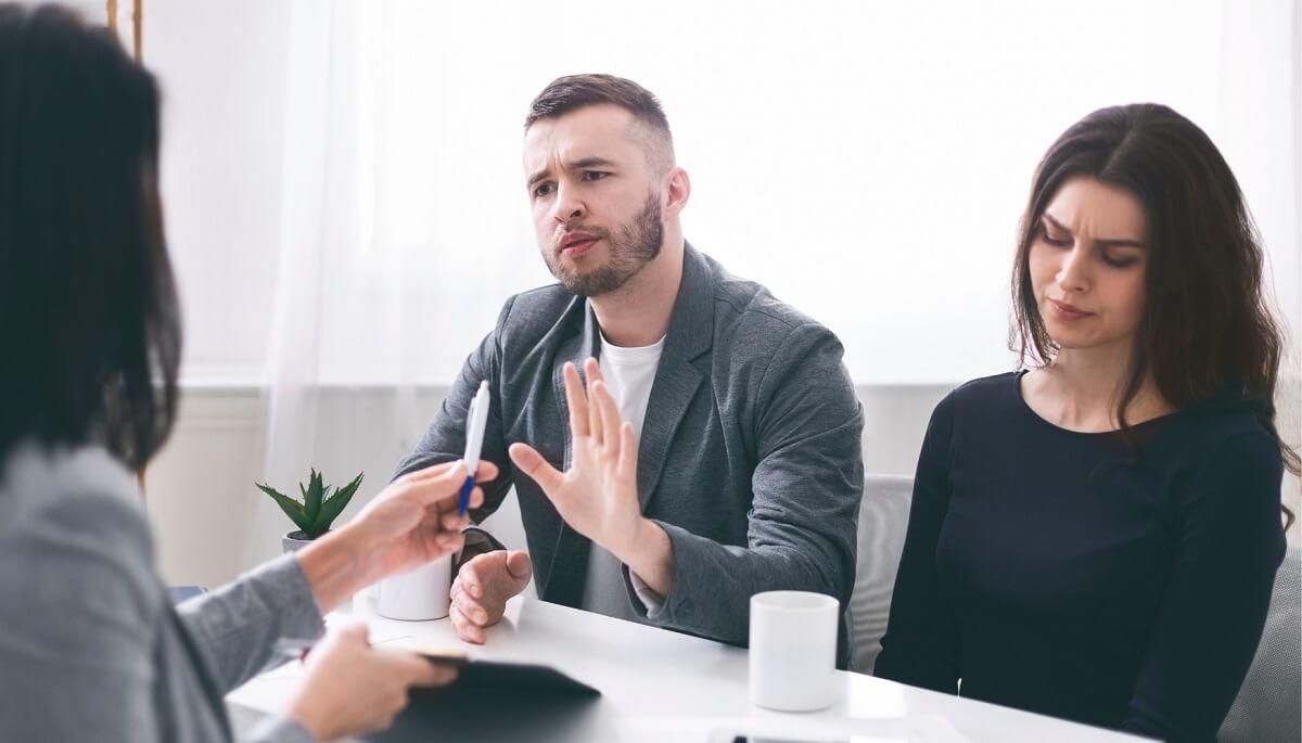 Cláusula de penalización en alquiler: cómo redactarla