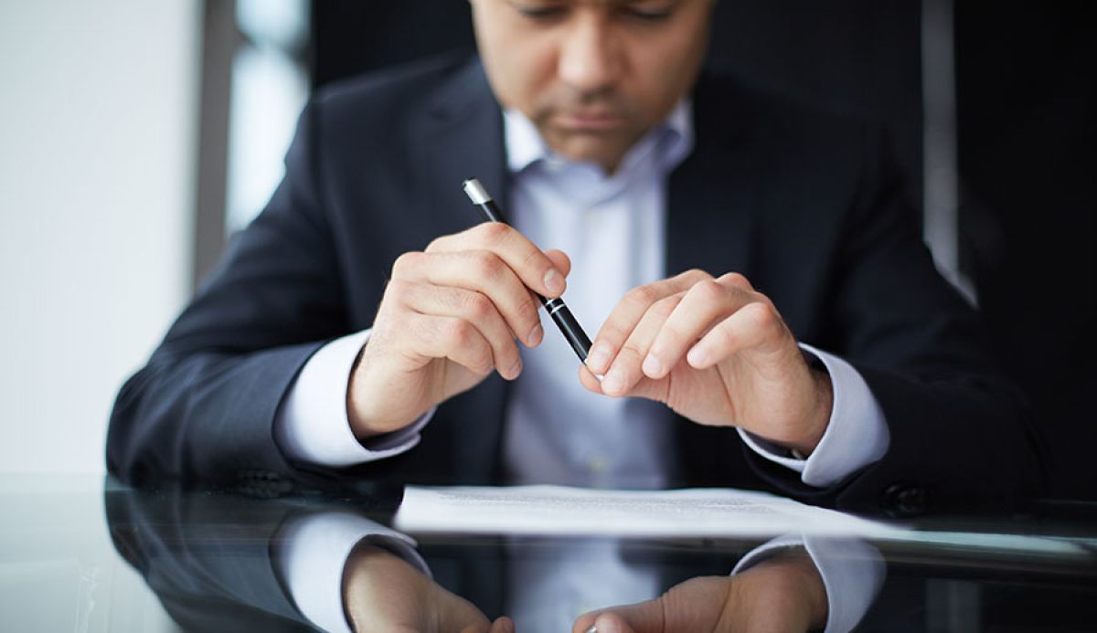 Cómo exigir cumplimiento de contrato de arrendamiento