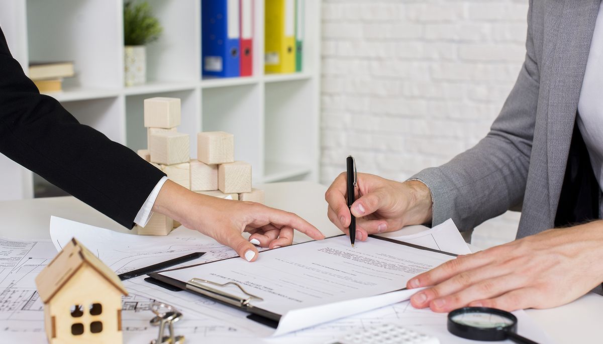 Guía para reclamar indemnización por retraso en desalojo