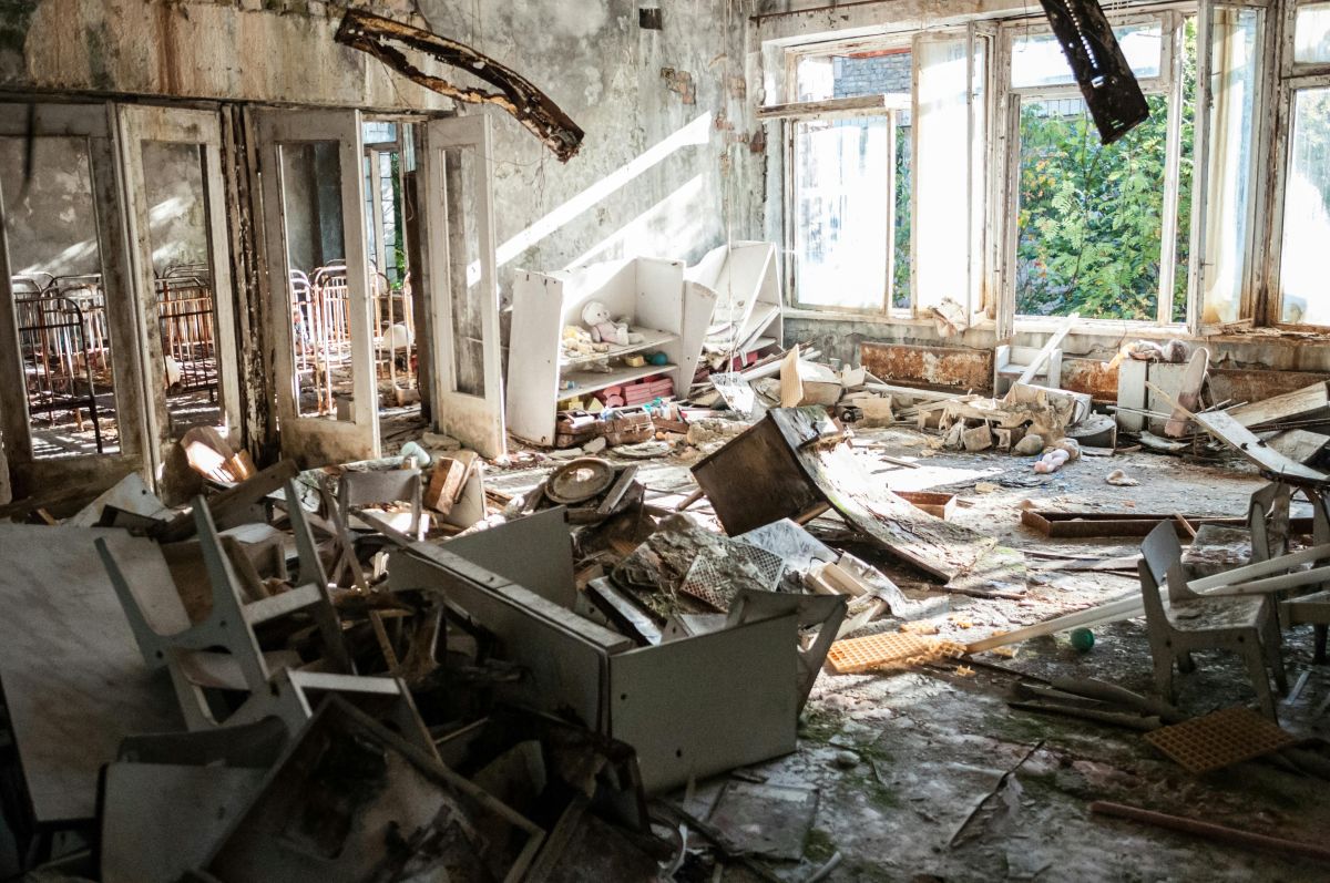 Pasos legales si el inquilino abandona muebles dañados