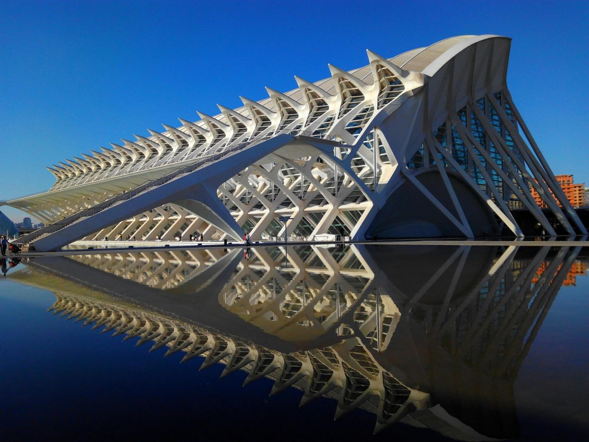 Residencia no lucrativa en Valencia: requisitos